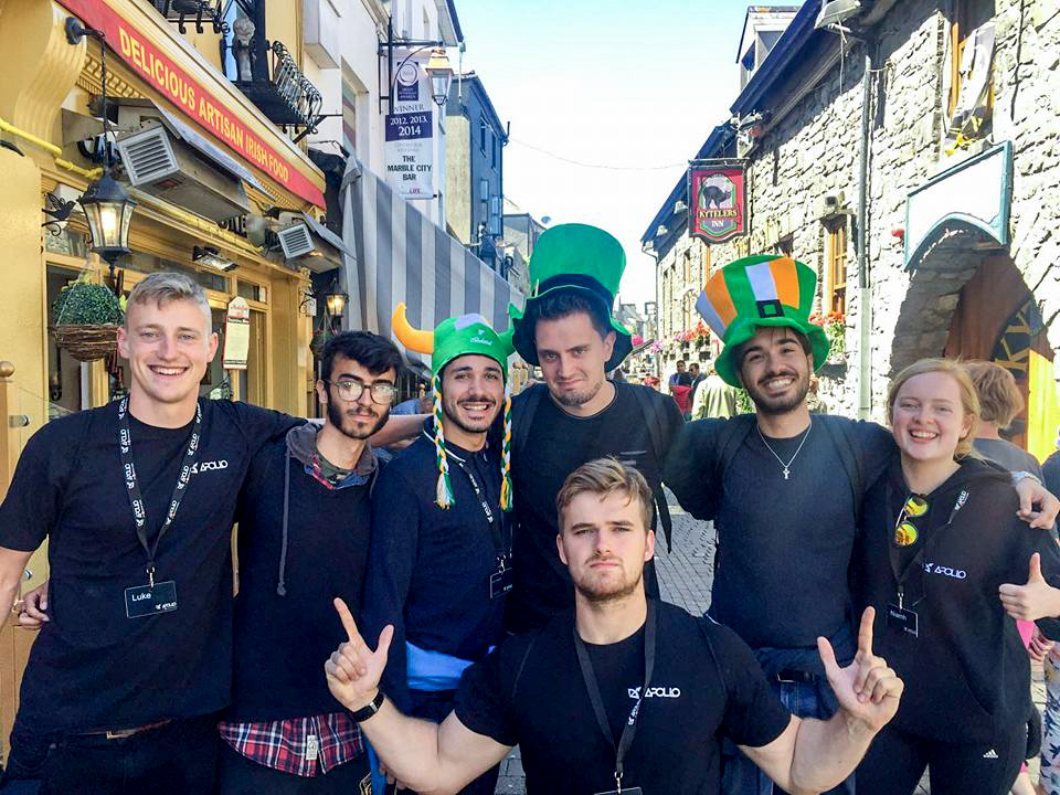 Students from Apollo Language Centre celebrating St Paddys day on a sunny day in temple bar